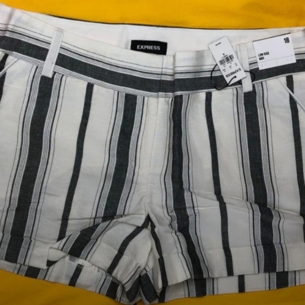 Express NWT Sz 18 Linen Shorts